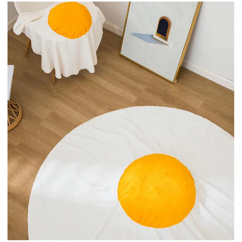 73x88cm Flannel Fleece Comfortable Fried Egg Couch Lazy Blanket