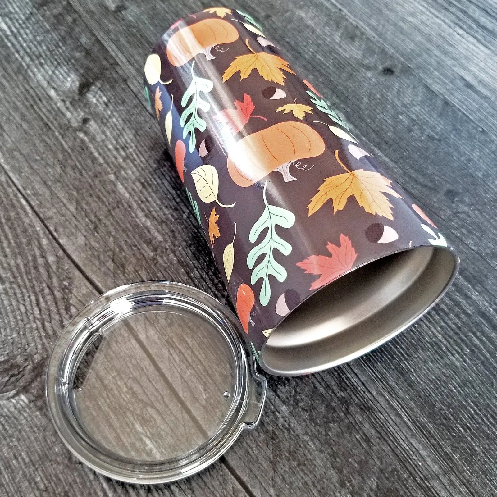 Autumn Pumpkins and Leaves Pattern - Fall Tumbler Cup