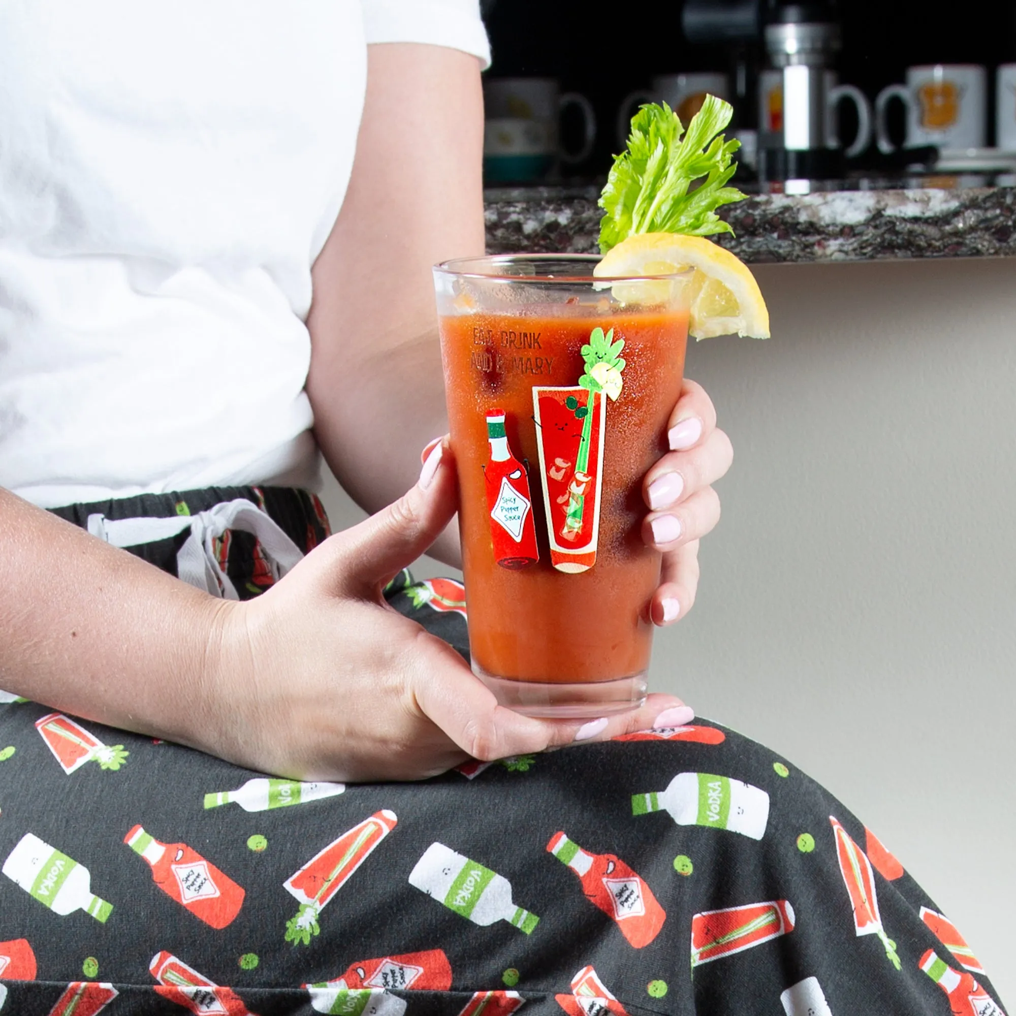 Bloody Mary 16 oz Pint Glass Tumbler