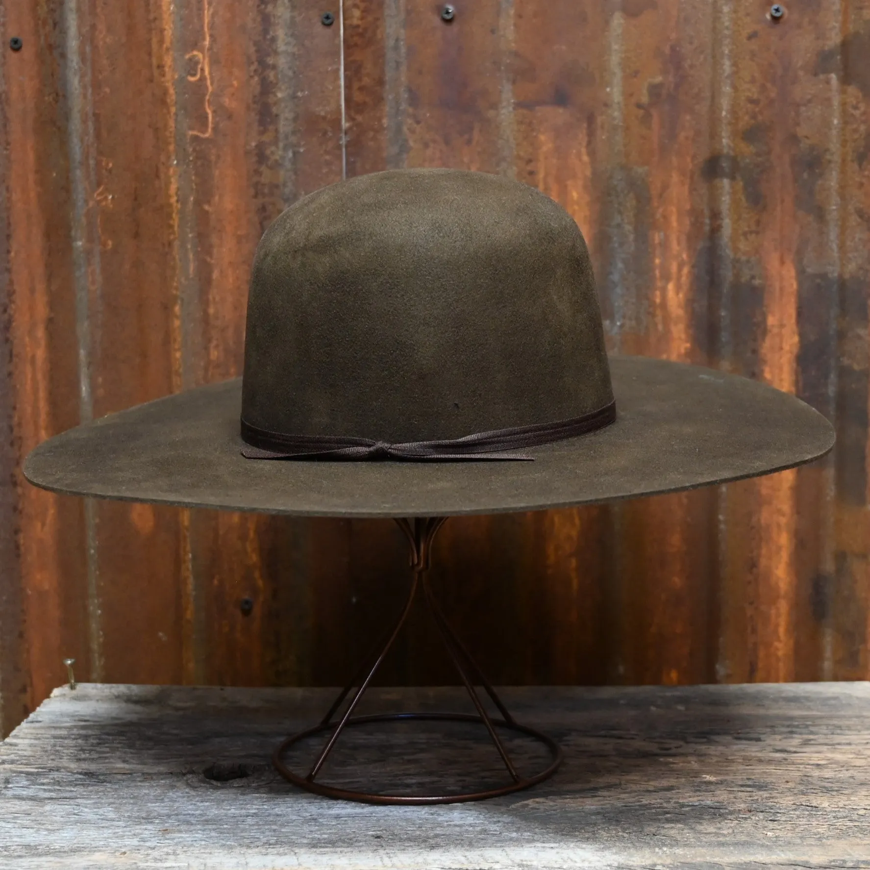 Cofer Hat Company Open Crown 100% Beaver Winchester Felt in Dark Brown