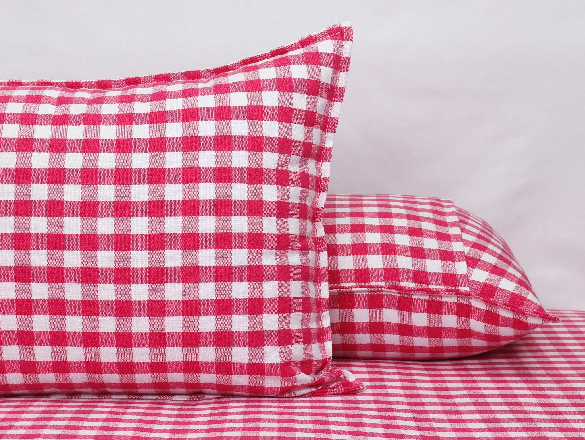 Cotton Checkered Bedsheet with Pillow Covers (Pink) - available sizes, Single, Double/Queen, King and Super King