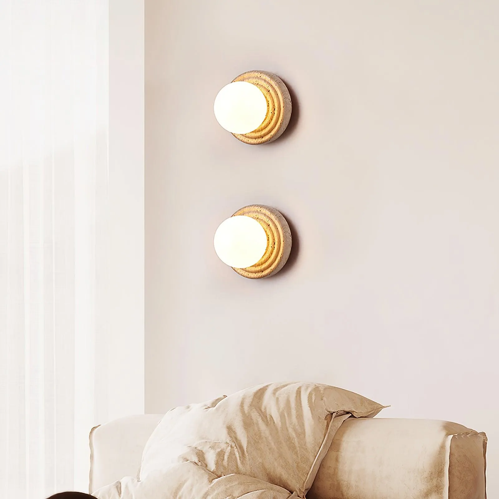 Dahlia Round Wall Lamp