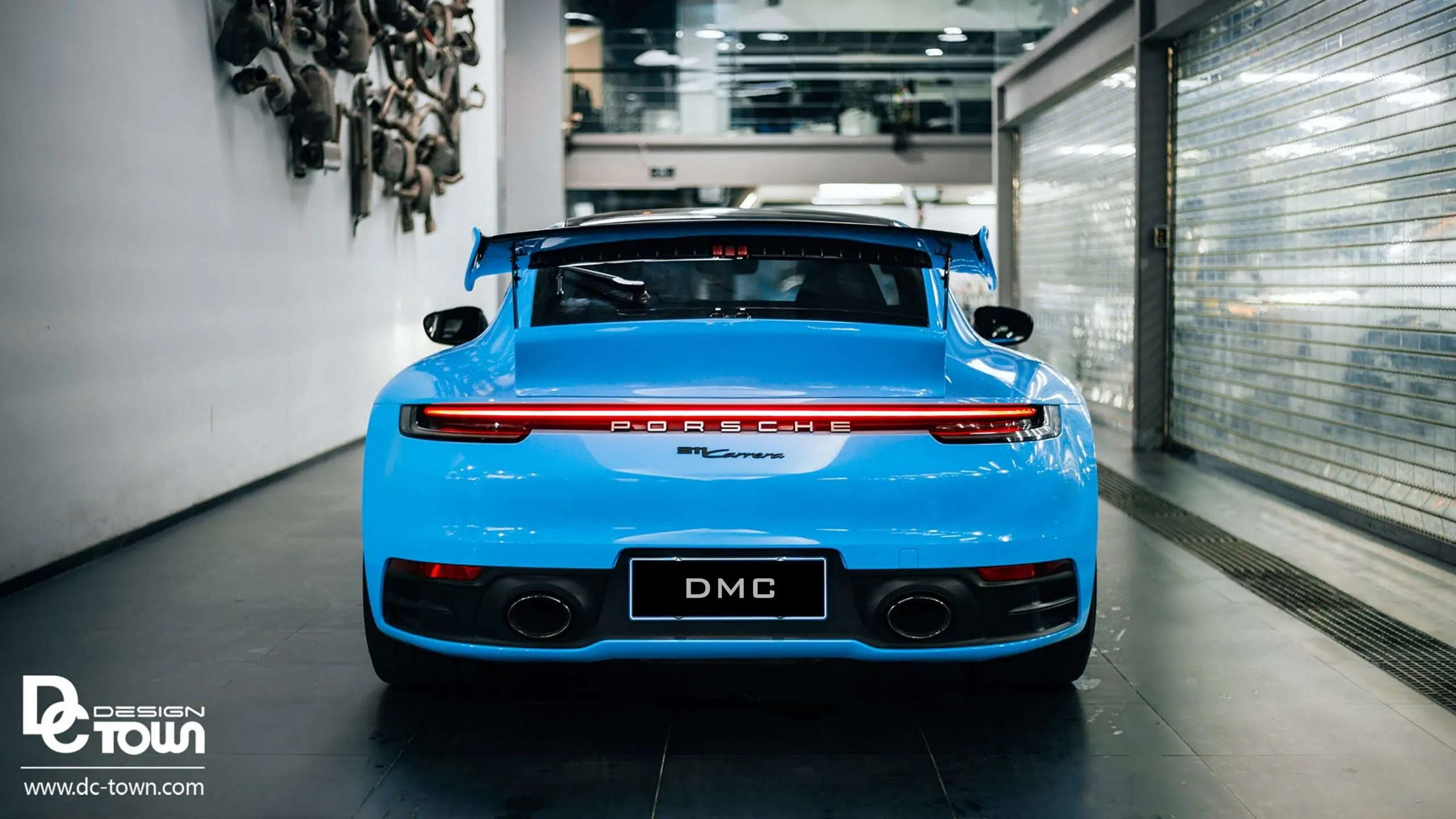 DMC Porsche 992 : Forged Carbon Fiber : Rear Wing Spoiler : GT3 RS / GT3RS Retro Style : Fits the OEM 992 Coupe, Cabriolet, Carrera, 4S , GTS