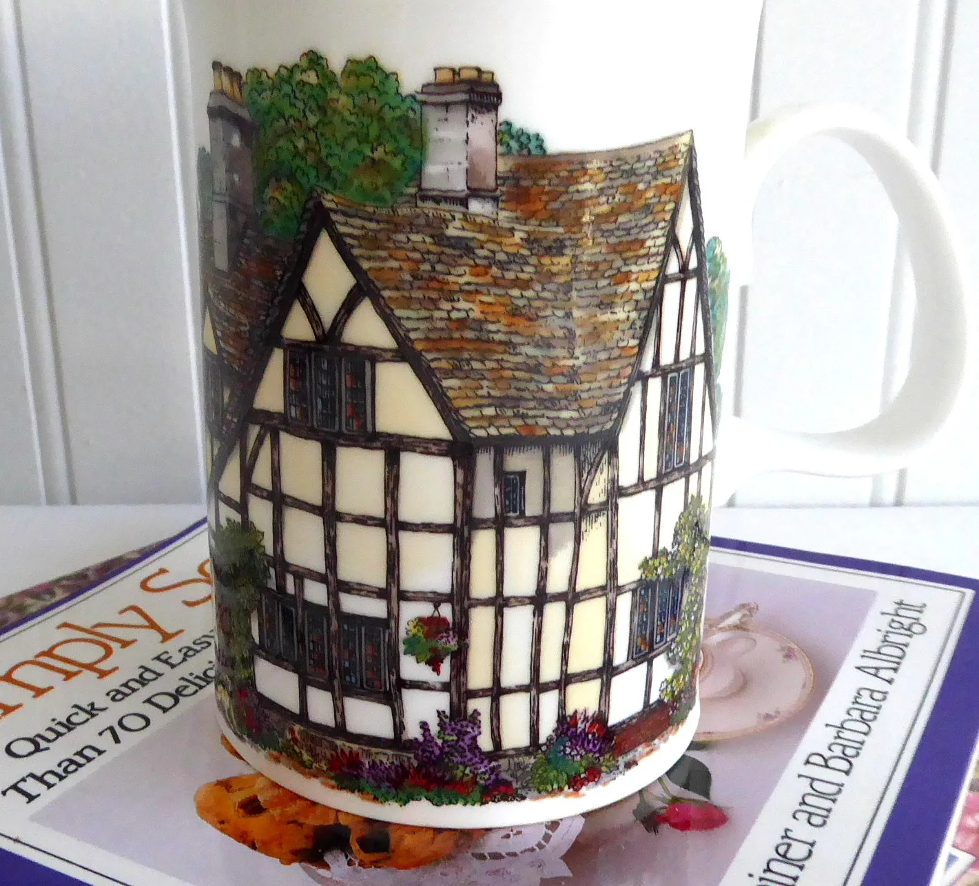 Dunoon Mug Hamlets Mug Sue Scullard English Village Bone China