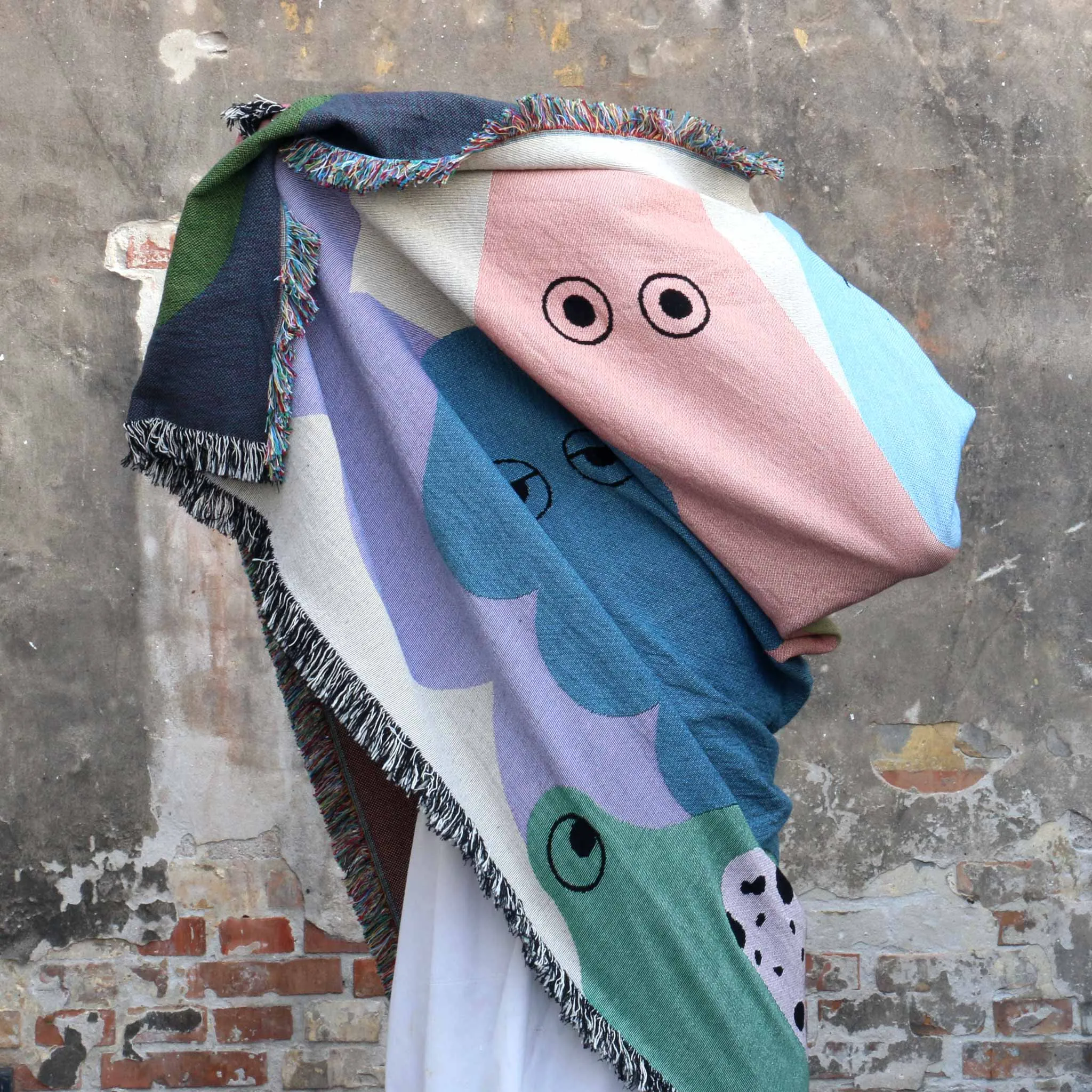 Familia Blanket | by Studio Arhoj x Lazy Oaf