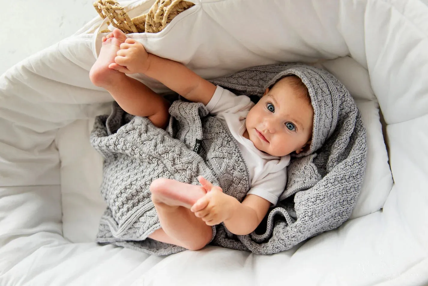 Lullalove Premium Merino Wool Baby Blanket "Cookie"