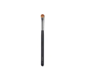 M167 - OVAL EYESHADOW BRUSH