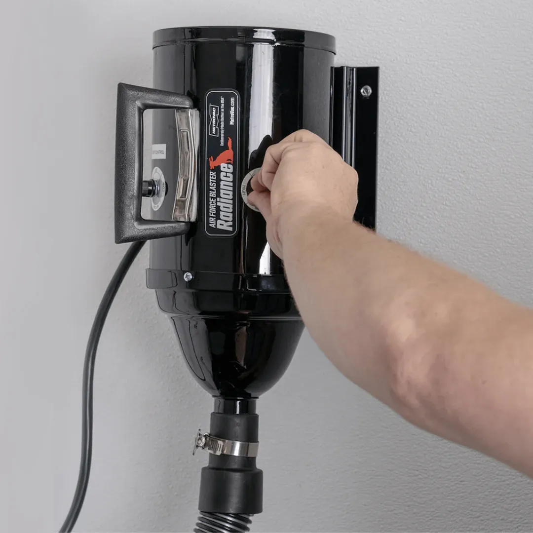 MetroVac Air Force Blaster Radiance Dryer with Heater   Wall Mount