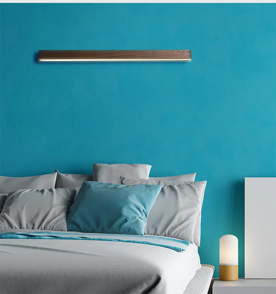 Minimalist Linear Wall Sconce Lamp