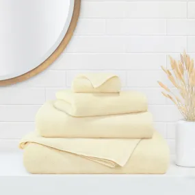 Plush Buttercup Yellow Towel Essentials Bundle (2 Wash   2 Hand   2 Bath Towels)