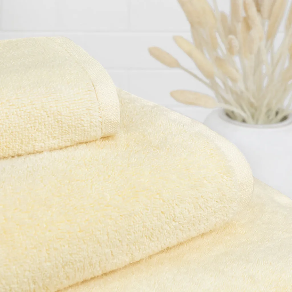 Plush Buttercup Yellow Towel Essentials Bundle (2 Wash   2 Hand   2 Bath Towels)