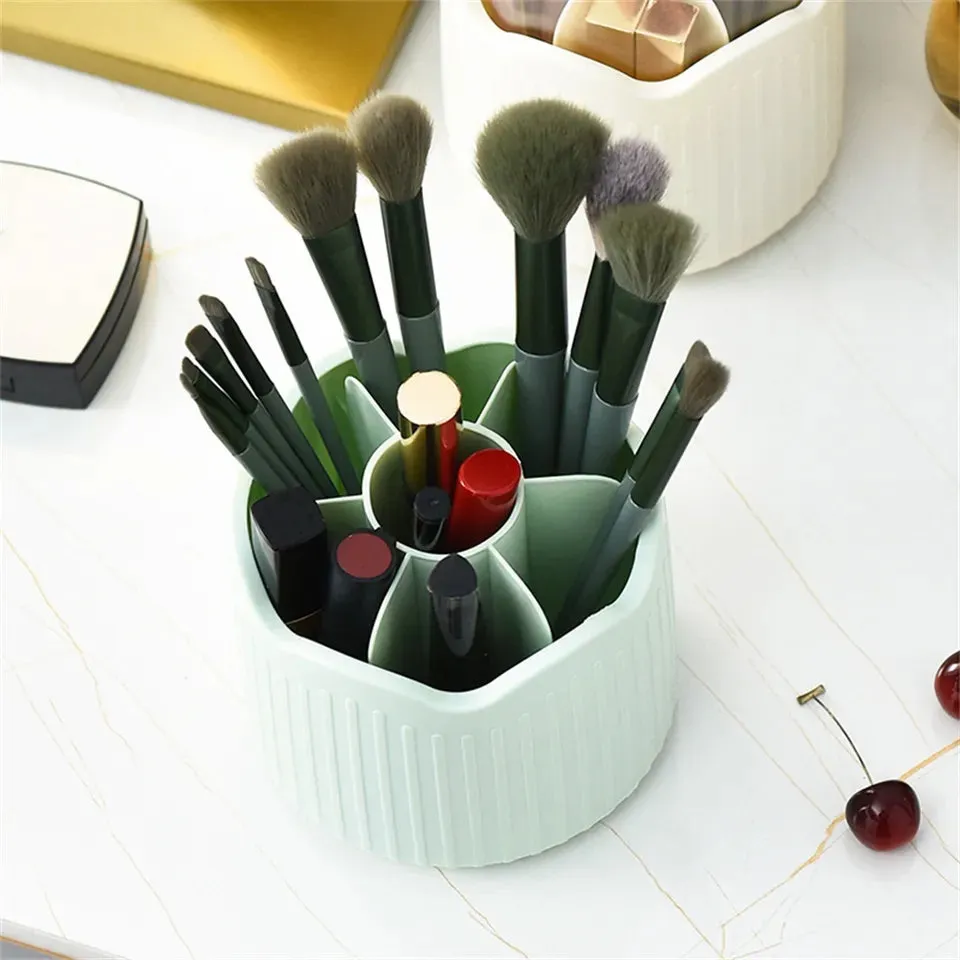 ROTATING MAKEUP BRUSH HOLDER