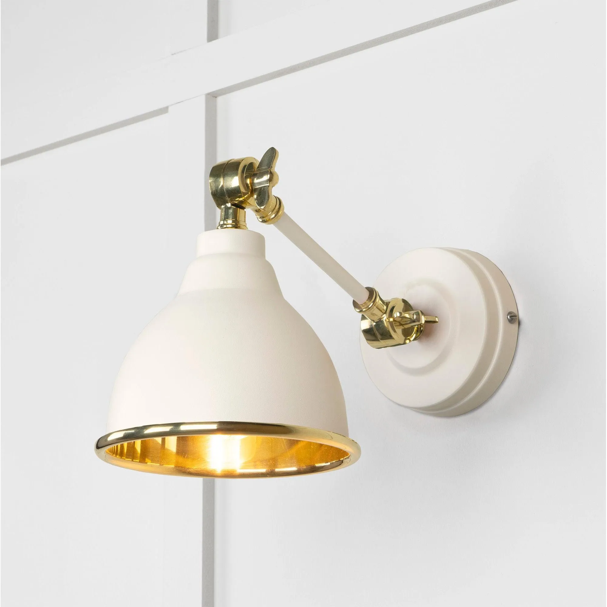 Smooth Brass Brindley Wall Light in Teasel | From The Anvil